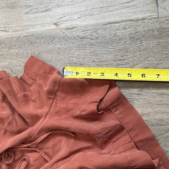 LOFT Women's Burnt Orange Pull on Paper Bag Shorts Drawstring Size Medium - Picture 5 of 6